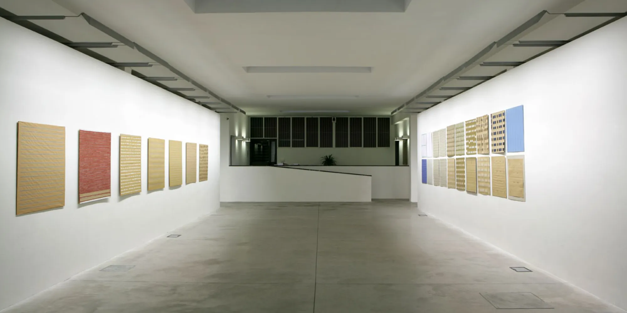 PITTURA/MATERIALE, installation view. Photo: Agostino Osio, Alto//Piano Studio, Milano