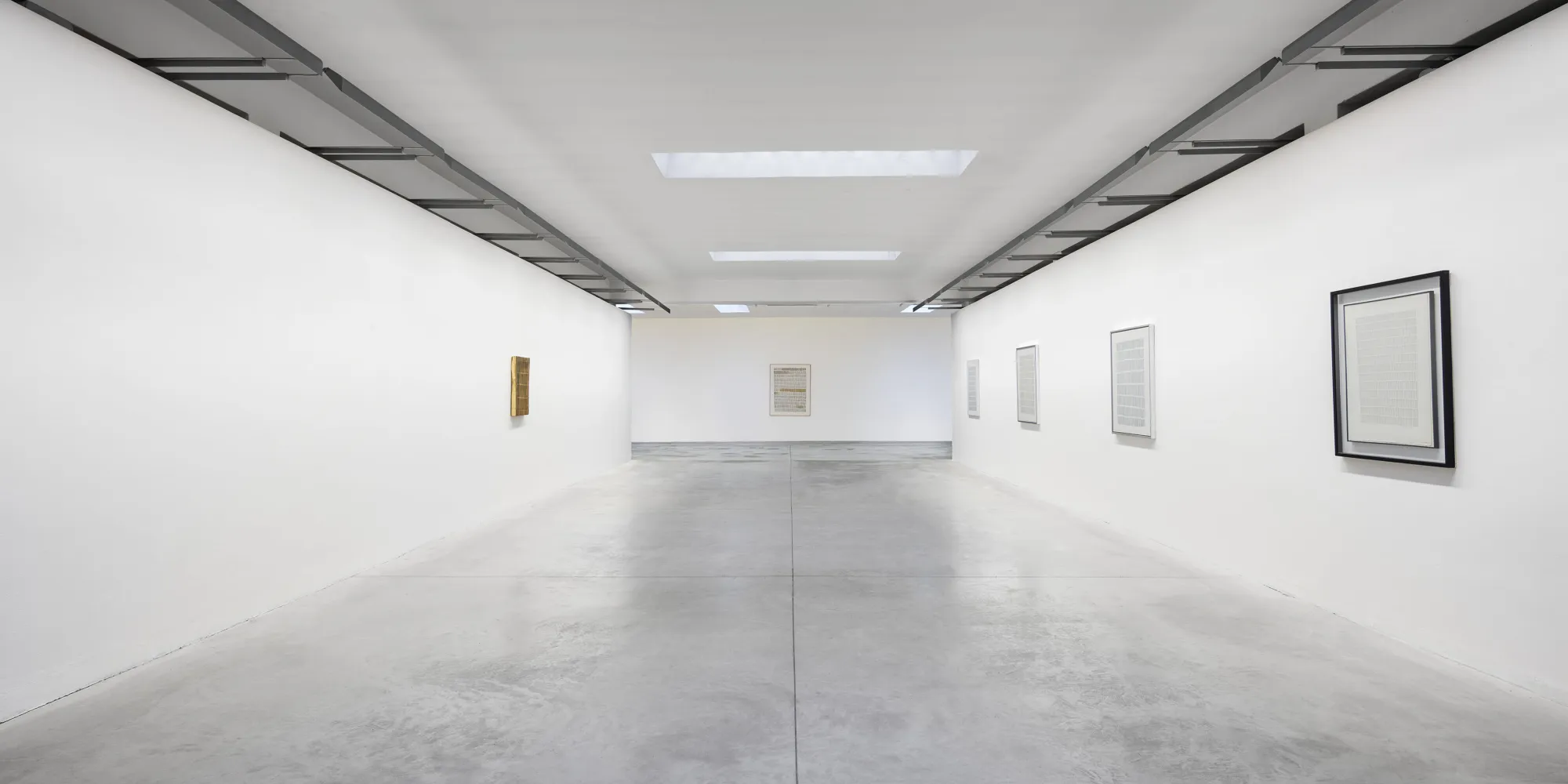 Arturo Vermi. Figure in un tempo-spazio, installation view. Photo: Agostino Osio, Alto//Piano Studio, Milano