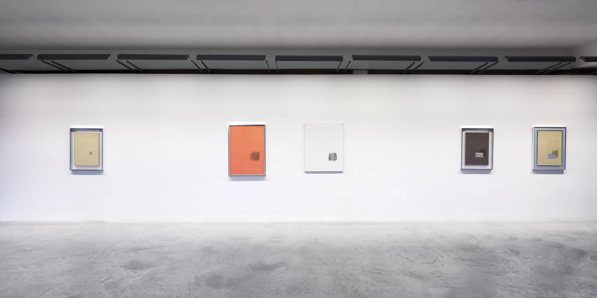 Arturo Vermi. Figure in un tempo-spazio, installation view. Photo: Agostino Osio, Alto//Piano Studio, Milano