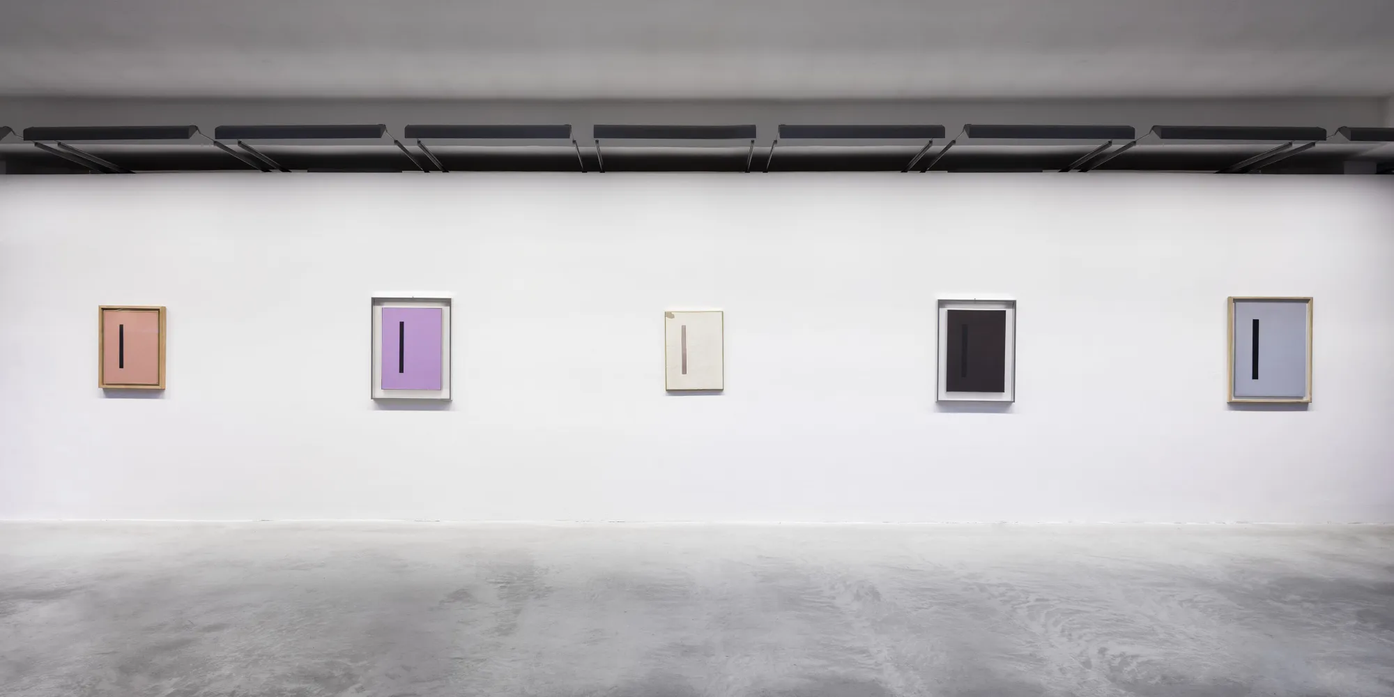 Arturo Vermi. Figure in un tempo-spazio, installation view. Photo: Agostino Osio, Alto//Piano Studio, Milano
