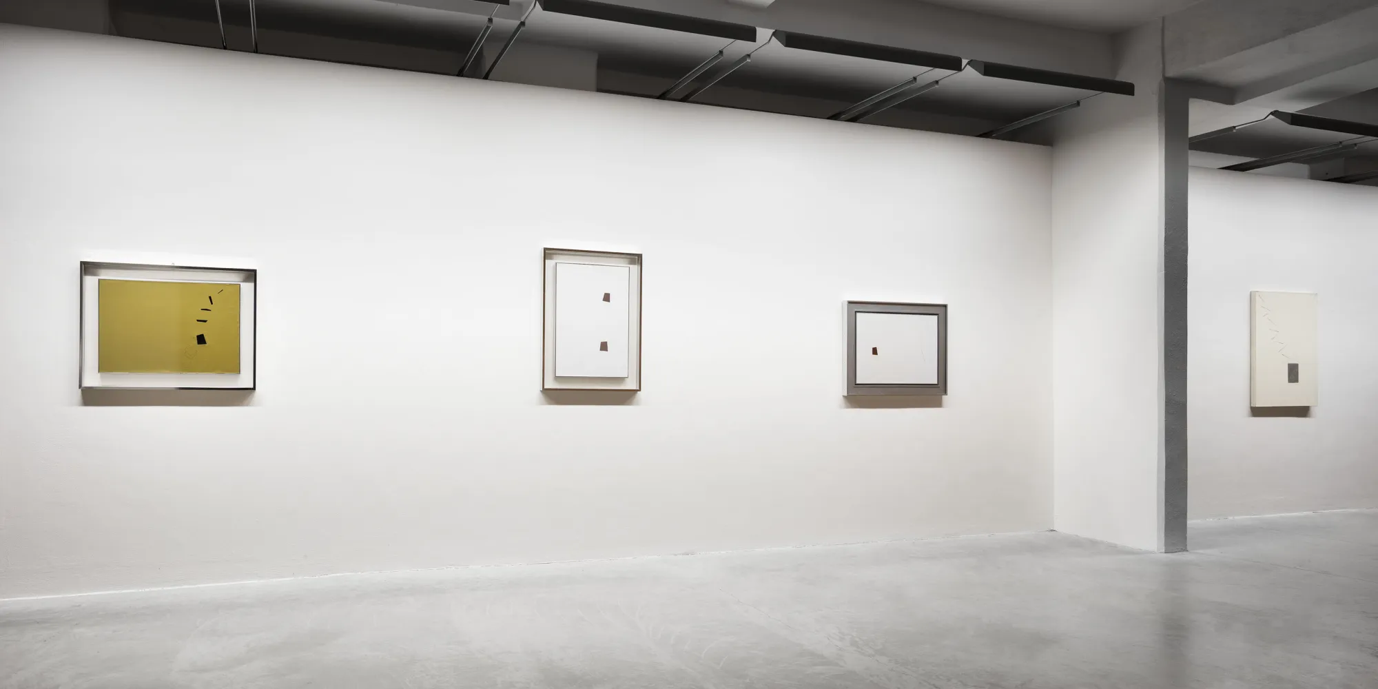 Arturo Vermi. Figure in un tempo-spazio, installation view. Photo: Agostino Osio, Alto//Piano Studio, Milano