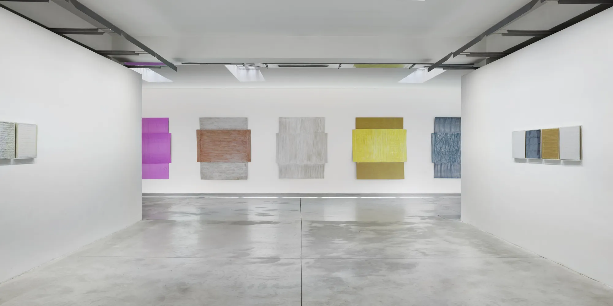 Paolo Masi. Dalle mani alle mani, installation view. Photo: Agostino Osio, Alto//Piano Studio, Milano