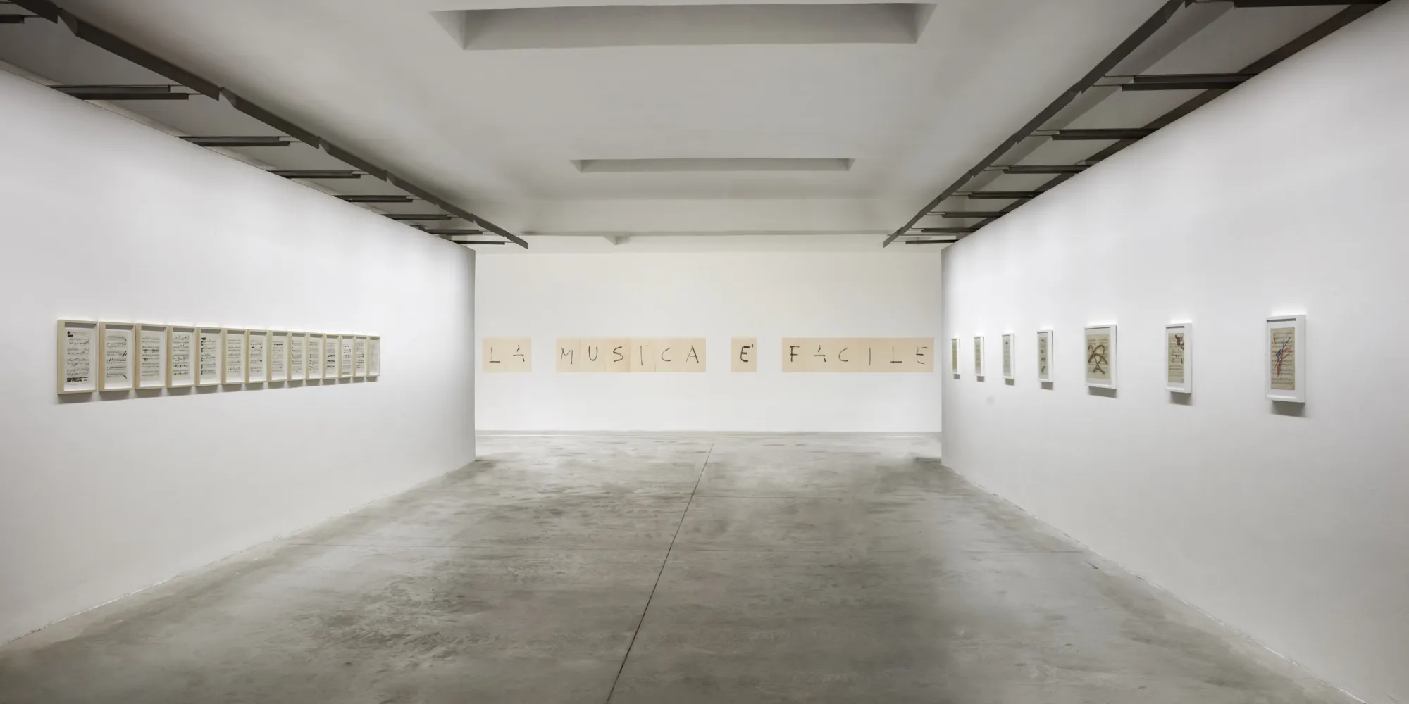 Pentachiari, Frittelli arte contemporanea, installation view. Photo: Agostino Osio, Alto//Piano Studio, Milano.