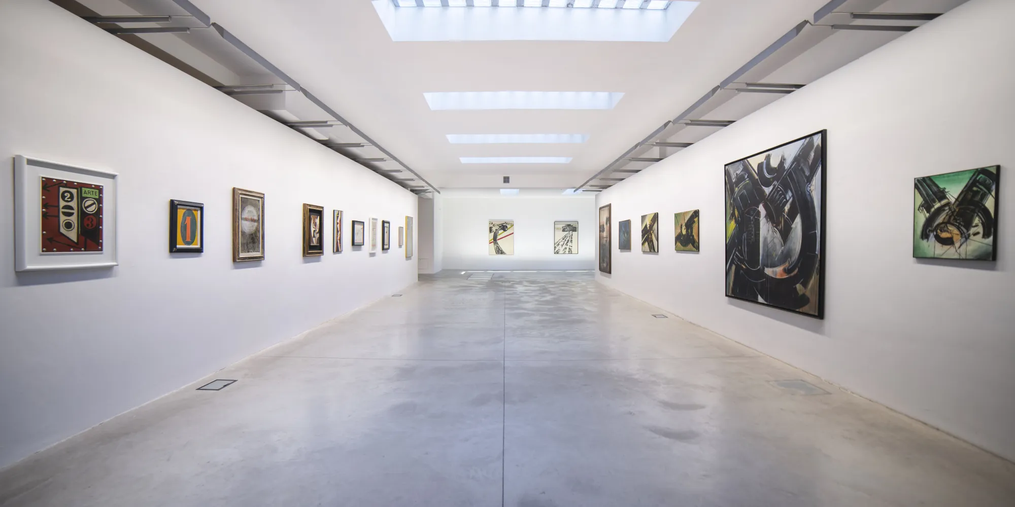 Gianni Bertini. Identikit 100, installation view. Photo: Simone Petracchi