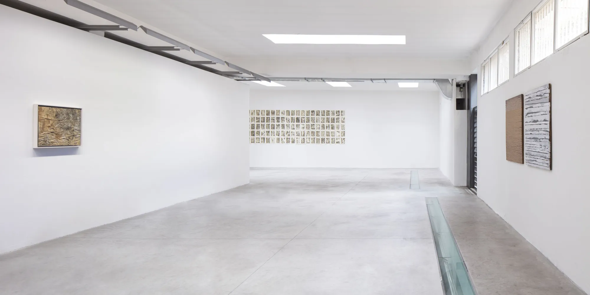 Urban Papers. Rotella, Masi, Francolino, installation view. Photo: Agostino Osio – Alto//Piano Studio, Milano