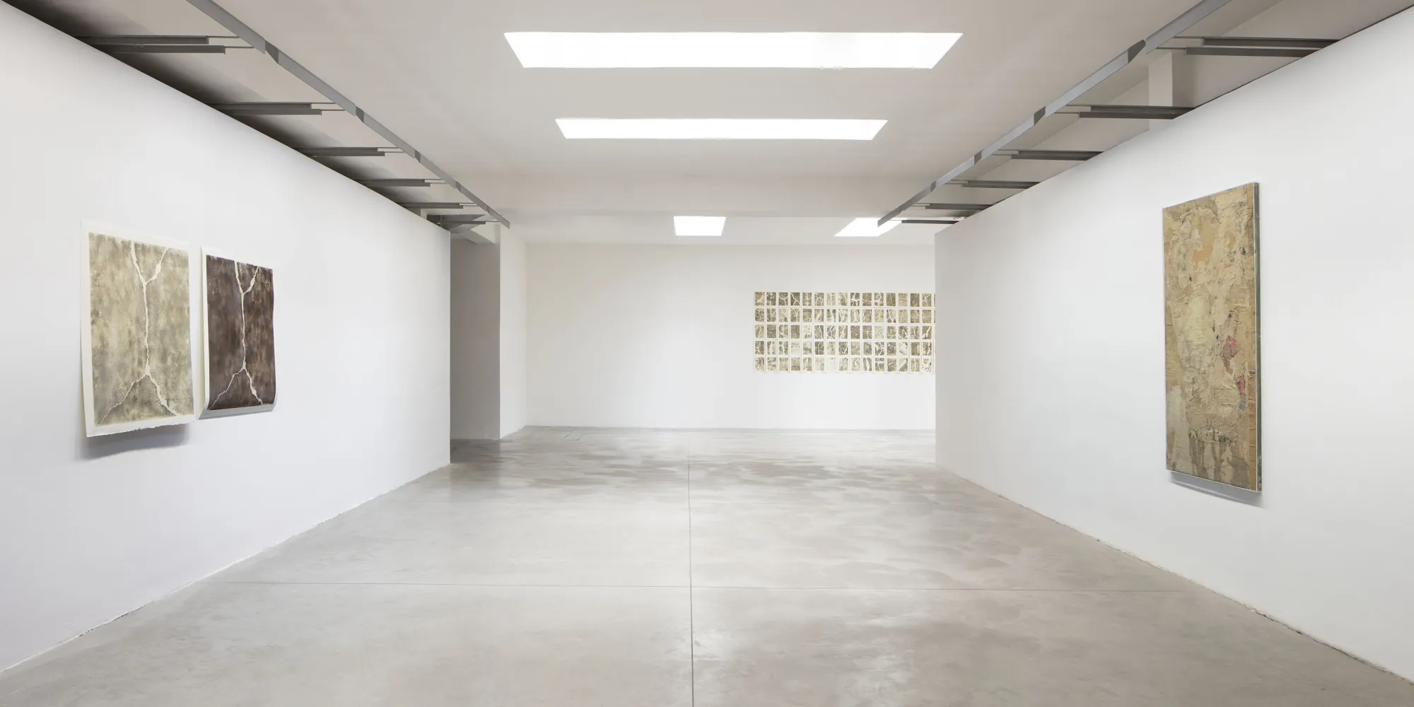 Urban Papers. Rotella, Masi, Francolino, installation view. Photo: Agostino Osio – Alto//Piano Studio, Milano