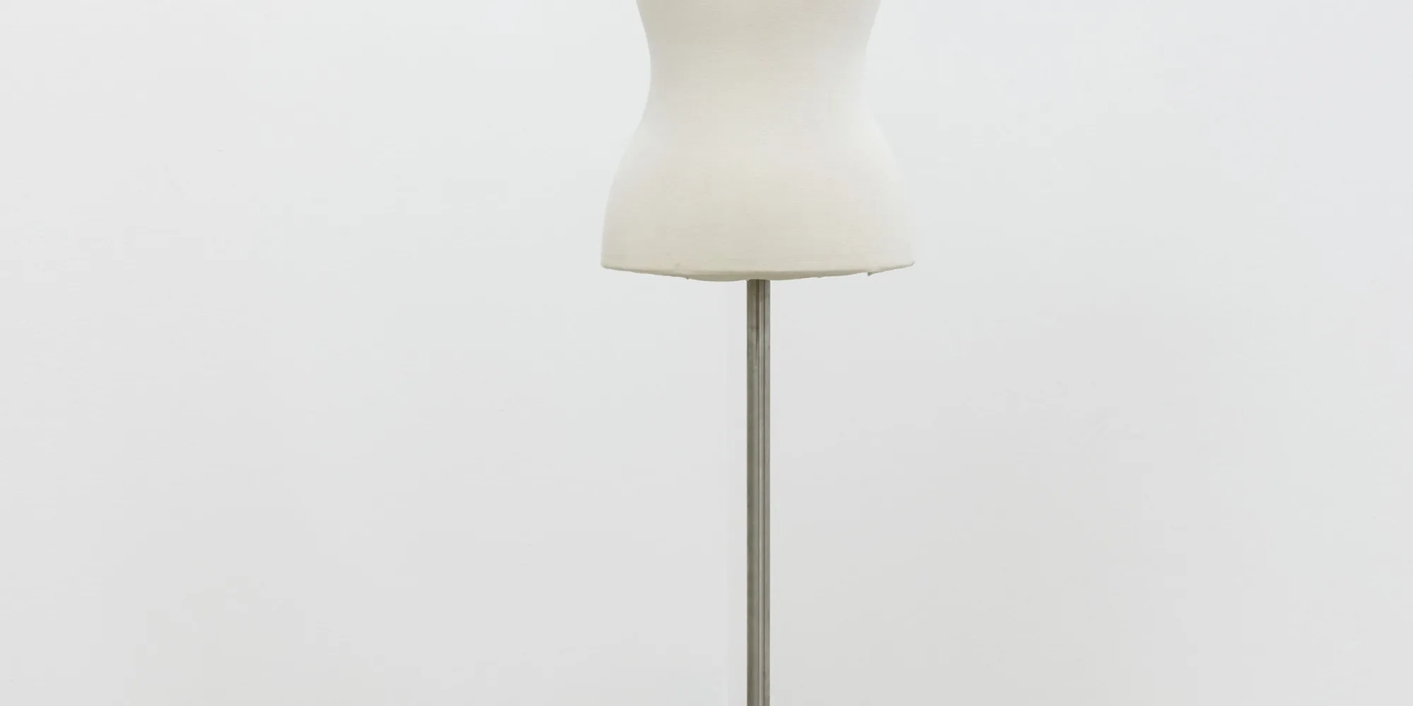 Pippa Bacca. Eva e le altre, installation view. Photo: Agostino Osio – Alto//Piano Studio, Milano