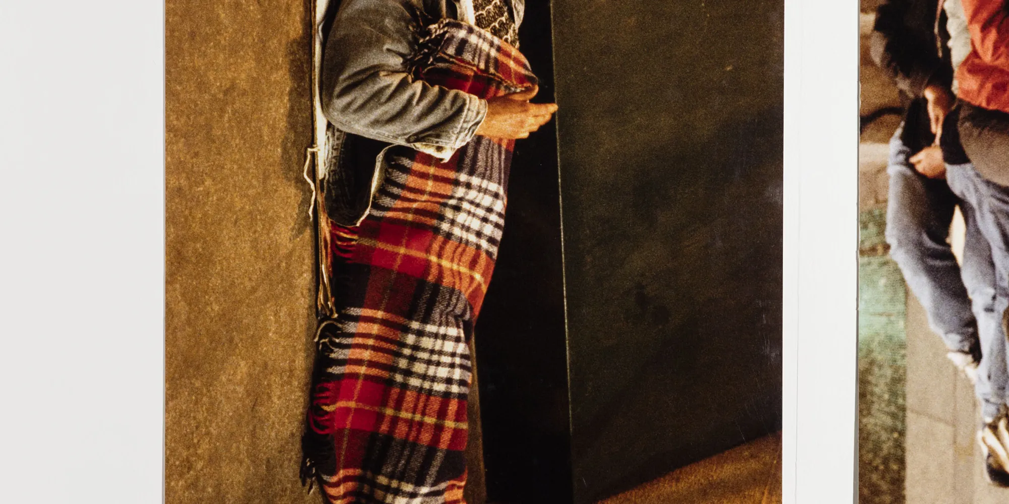 Paola Di Bello. Homeless' home, installation view. Photo: Agostino Osio, Alto//Piano Studio