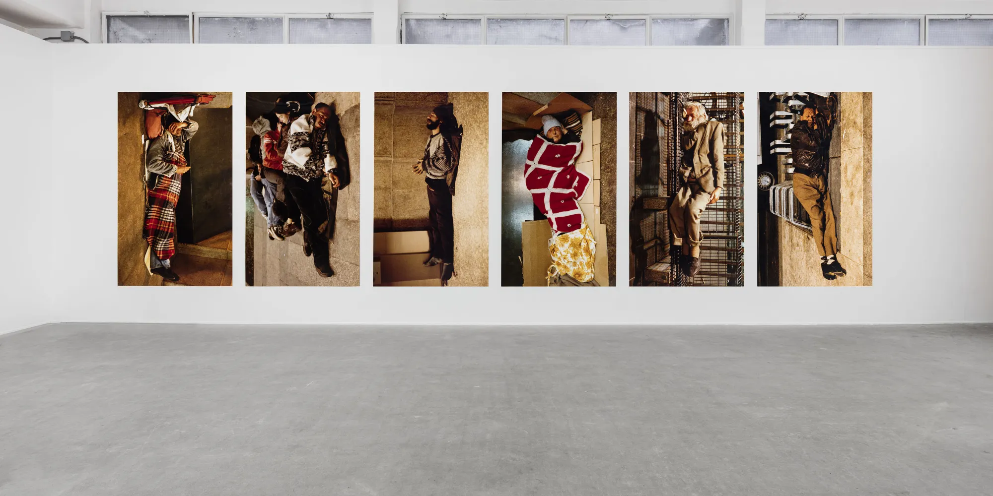 Paola Di Bello. Homeless' home 