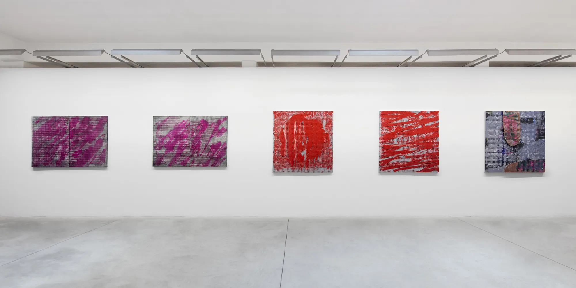 Show me off. Paolo Masi welcomes Servane Mary, installation view. Photo Marco Dabicco, Alto//Piano Studio, Milano